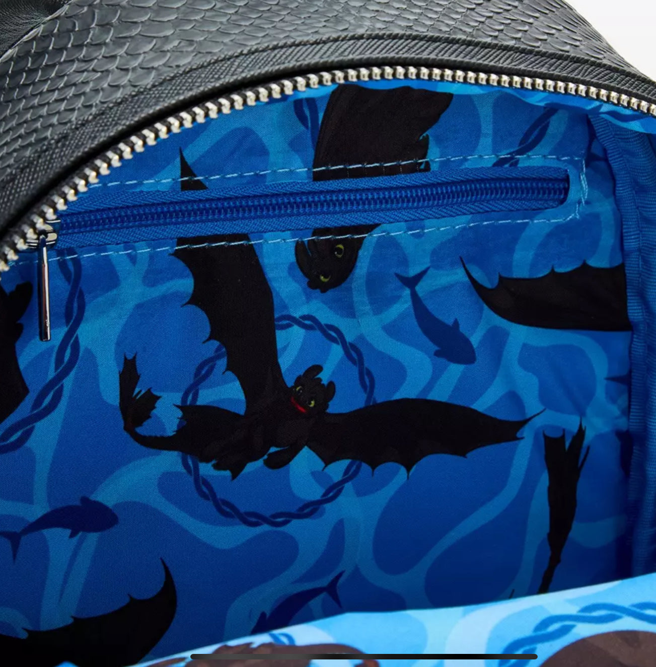 Loungefly DreamWorks How to Train Your Dragon Toothless & Fish Figural Mini Backpack